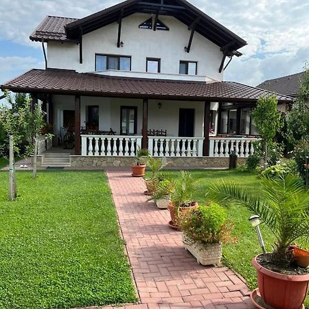 Apartament Crina Rîşnov Luaran gambar