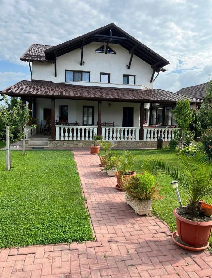 Apartament Crina Rîşnov Luaran gambar